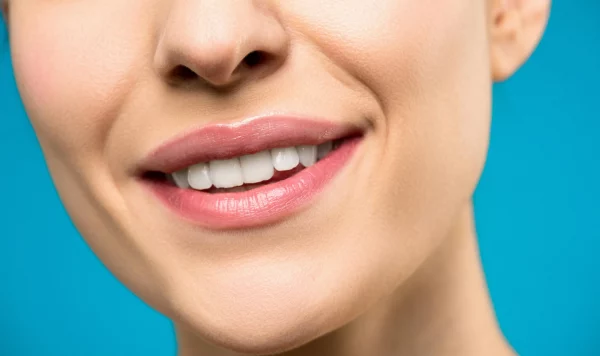 Teeth whitening helps you boost your confidence.